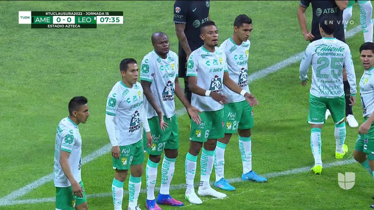 ¡GOOOL! Richard Sánchez anota para América.