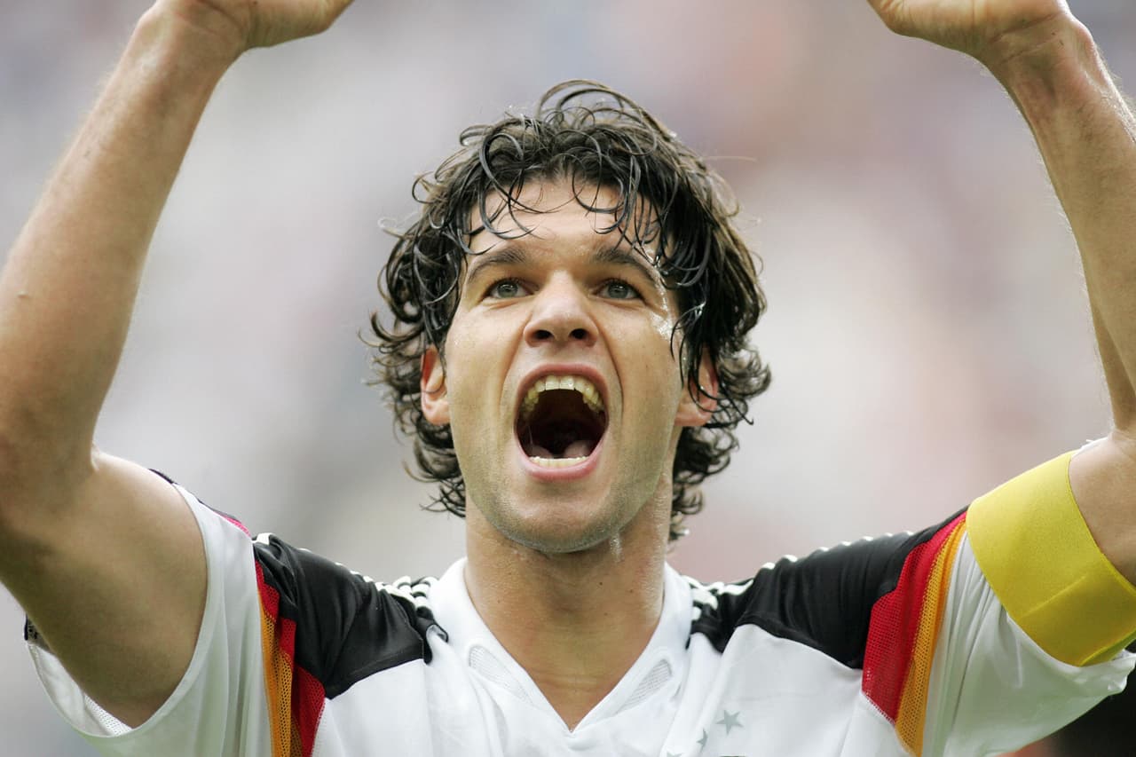 Con una generación con Michael Ballack como líder, Alemania hizo respetar su historia y se impuso en el partido 4-3.
