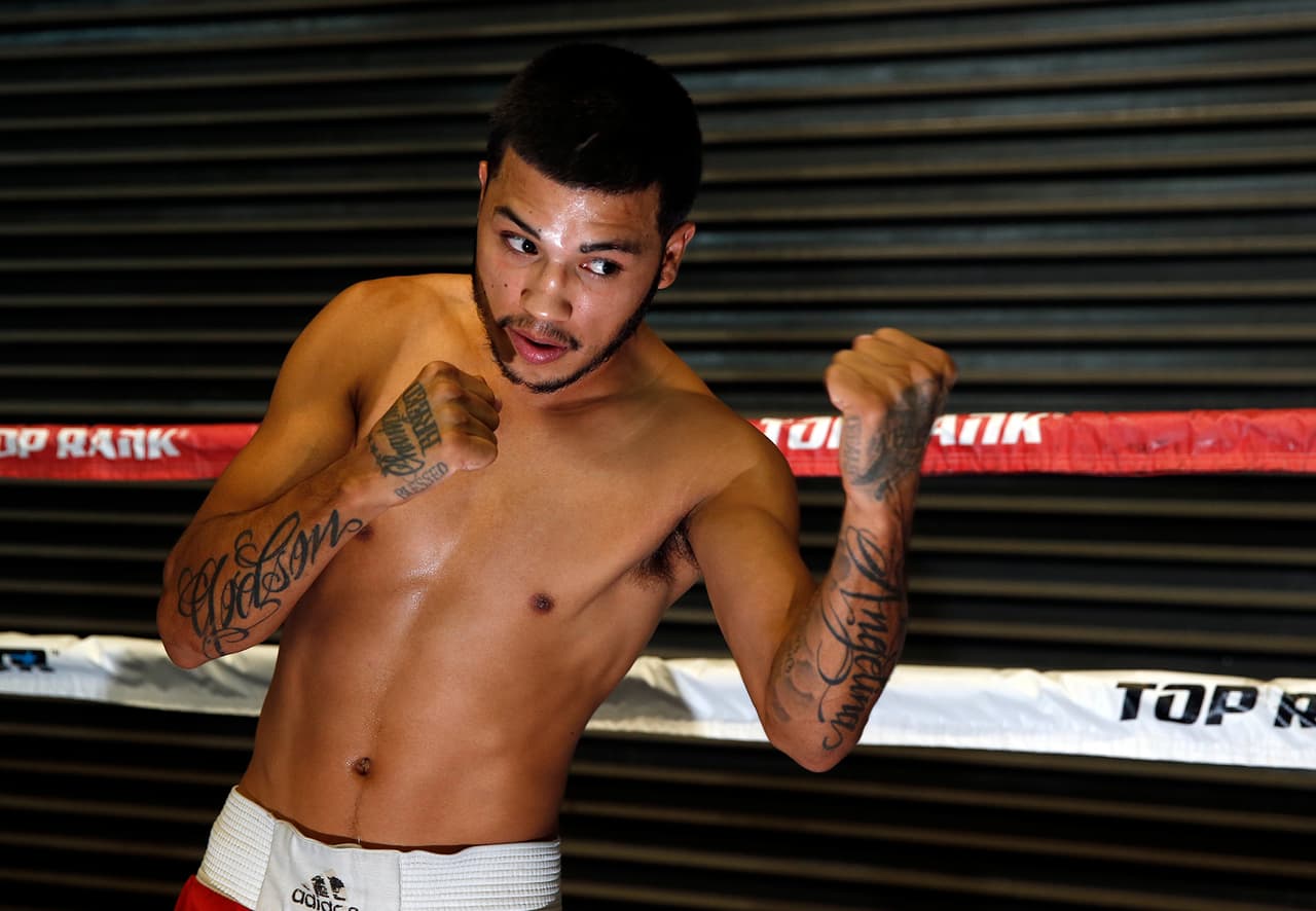 Oscar Valdez, Chria Avalos, Aaron Prior y Jesse Hart enseñaron sus armas y demostraron que están listos para sus combates del próximo 11 de septiembre.