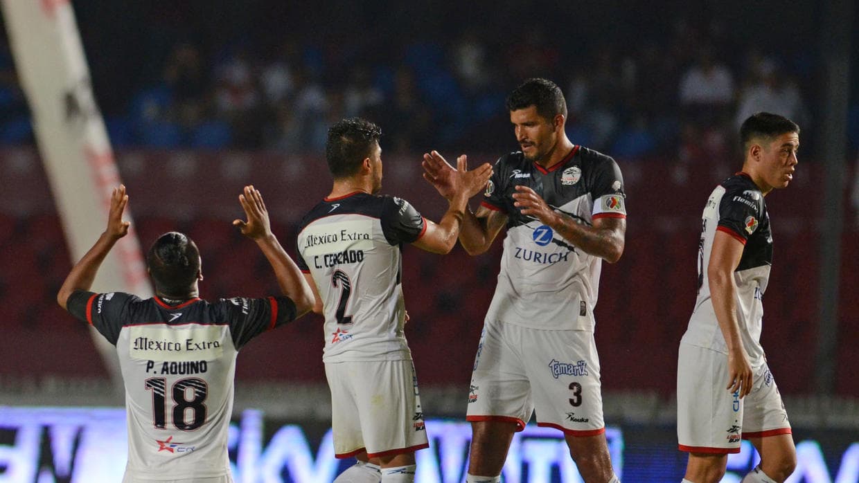 Lobos BUAP en su juego ante Veracruz.
