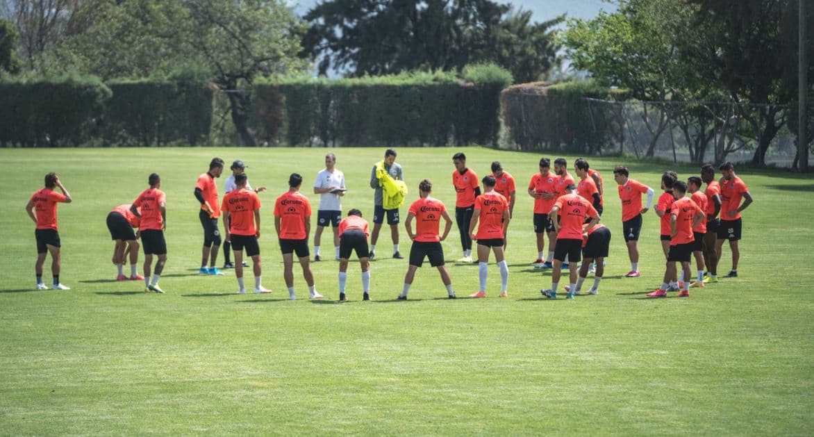 Mazatlán FC reduce salarios a plantel por COVID-19