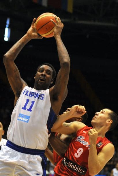 En rebotes sorprendió el gigante filipino nacionalizado Andray Blatche de 6’11” con 69 rebotes, 62 de ellos defensivos.