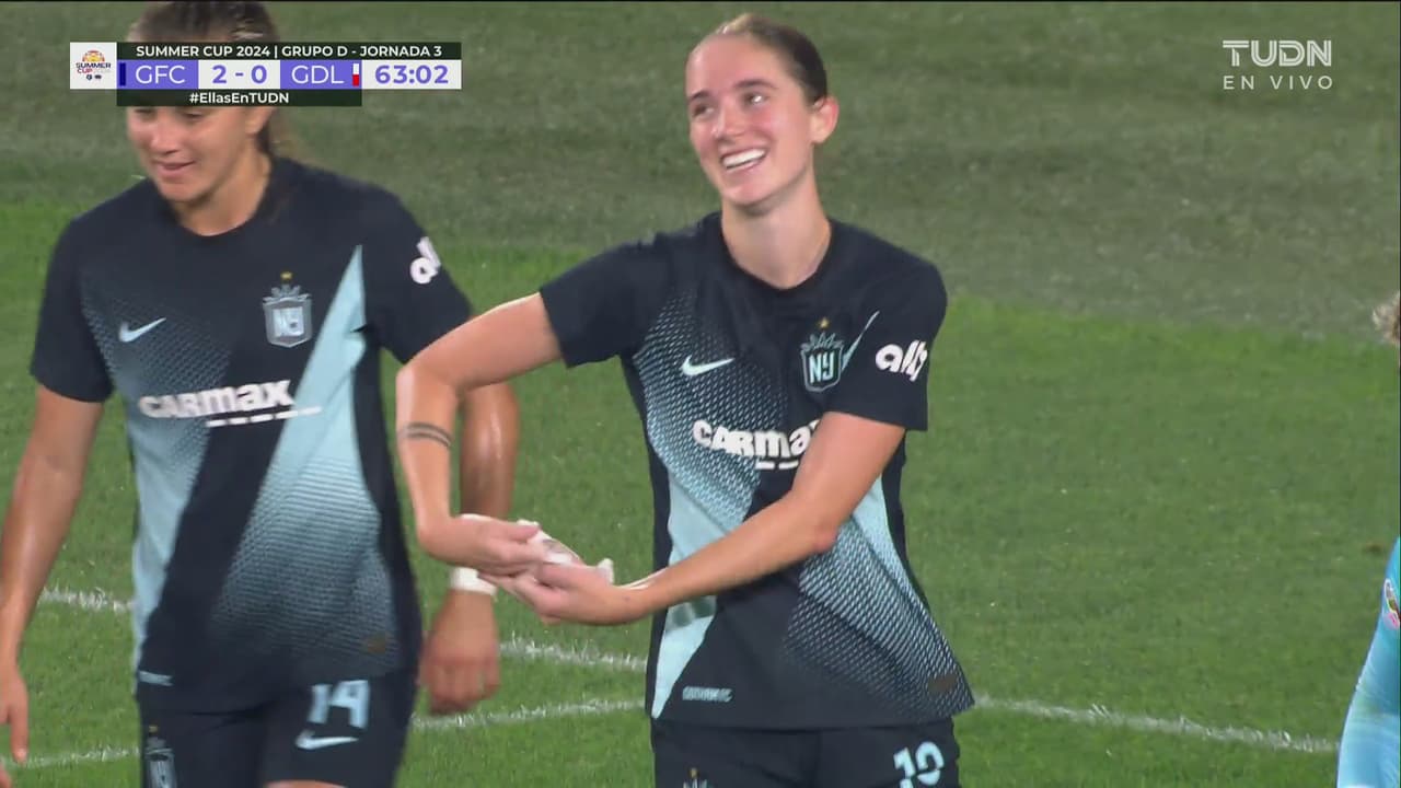 ¡Desde Ciudad Gótica con dedicatoria! Stevens aumenta la ventaja 2-0