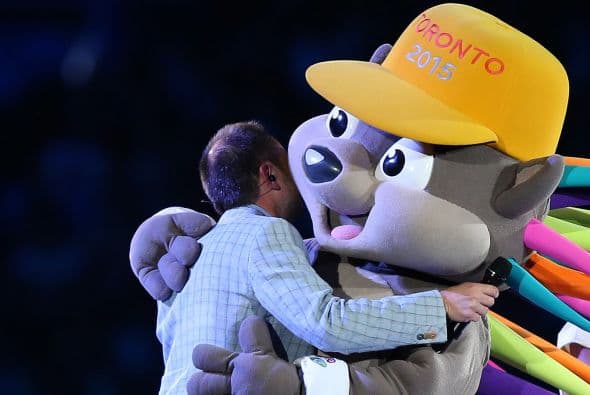 Los XVII Juegos Panamericanos quedaron inaugurados con una espectacular ceremonia y el desfila de las 41 naciones que participaran en Toronto, Canadá.