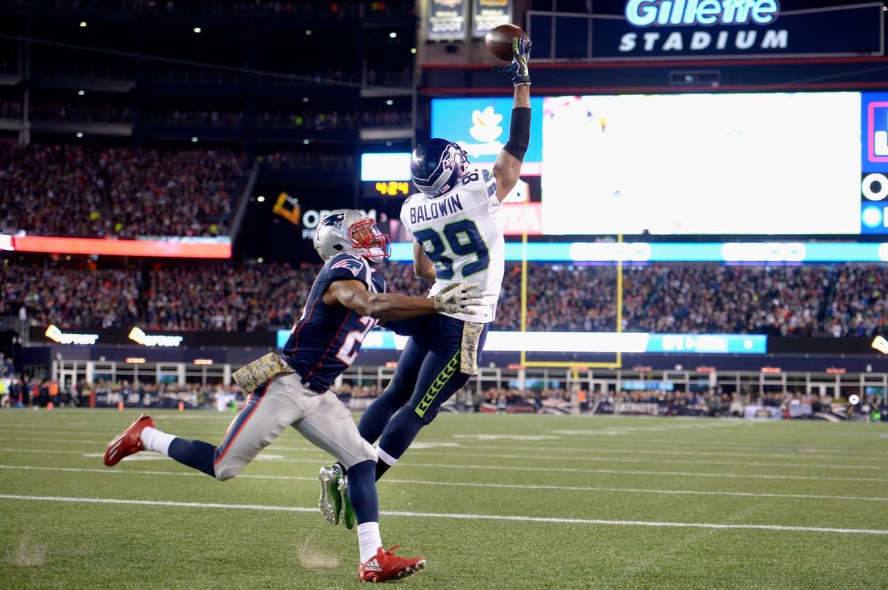 Doug Baldwin tuvo una noche de ensueño en Foxborough atrapando tres pases de TD.