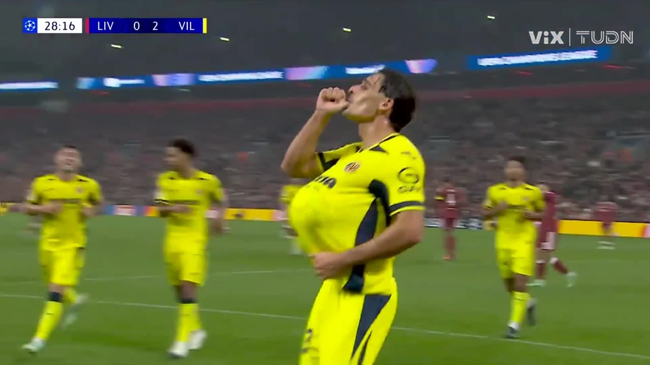 ¡Le dan toque al Liverpool! Santi Cardona anota el 2-0 de Villarreal