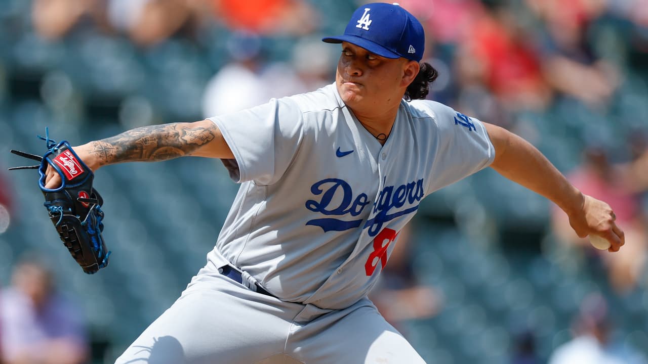 Víctor González deja a los Dodgers para unirse a Yankees 