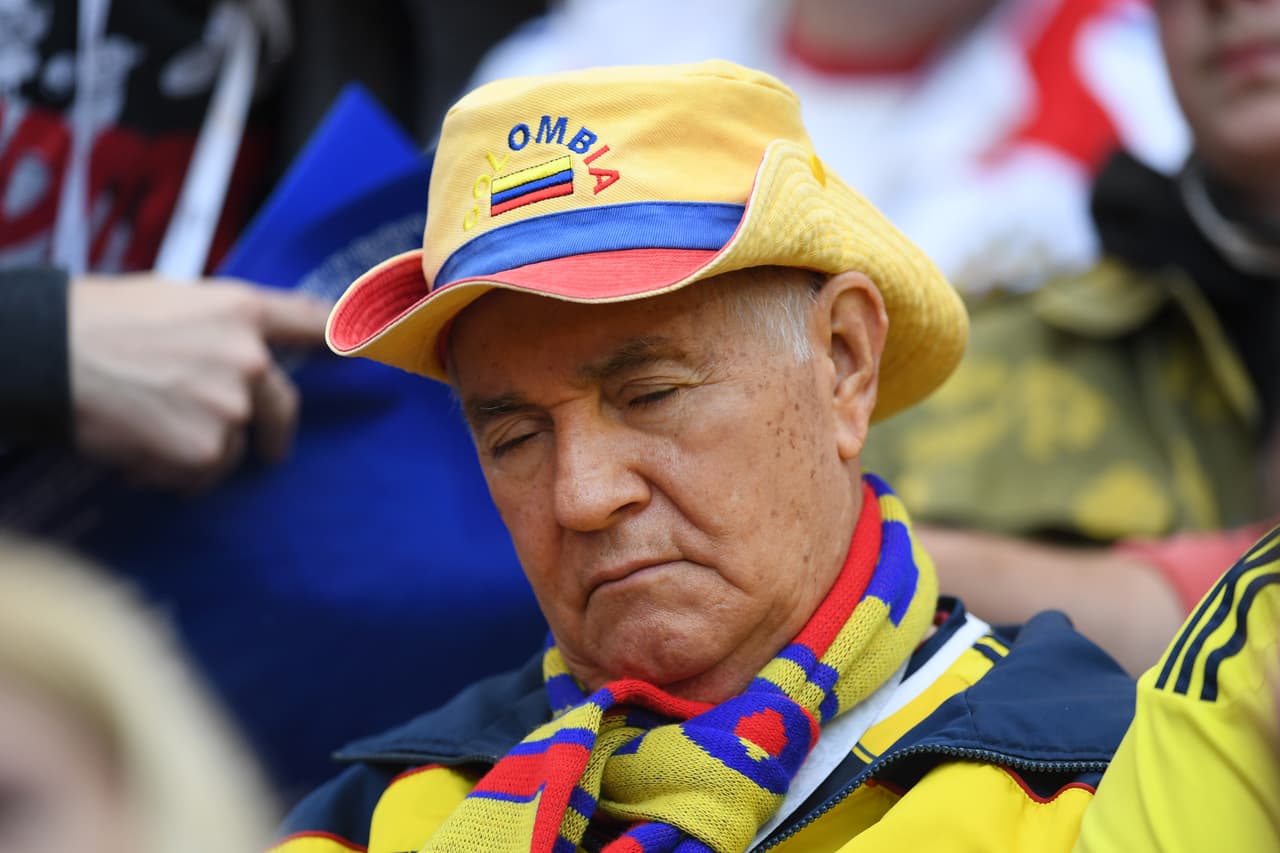 Fanáticos de Rusia y de Arabia Saudí, junto a uno que otro invitado, hicieron parte de la fiesta previa al partido inicial del Mundial en la jornada inaugural. Este colombiano soñó con este momento.