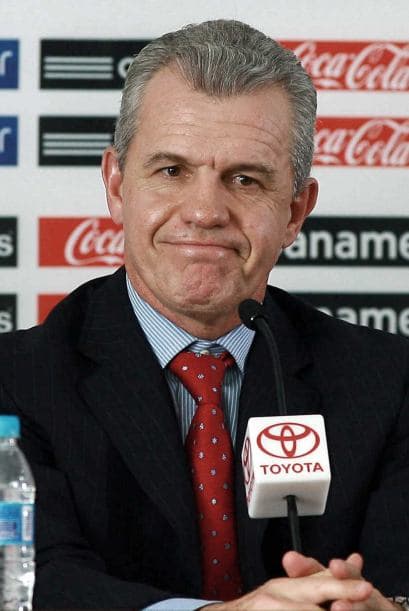 "Quiero dos mexicanos, llevamos tiempo intentando llevar a Efra y a Pablito, pero a ver en qué termina la historia. Son jugadores que lo han hecho muy bien, pero no quiero distraerlos, ellos están en su selección y no los quiero molestar", dijo Aguirre a un diario mexicano.