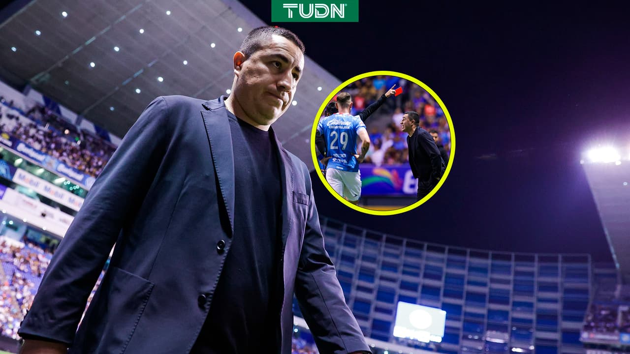 Efraín Juárez revela que recibió un jalón de pelos por ser expulsado ante Cruz Azul