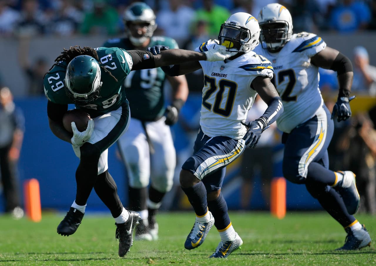 LeGarrette Blount tuvo un juego de consagración con los Eagles y se tornó en 'Modo Bestia' contra los defensivos de Los Angeles Chargers. Philadelphia terminó ganando 26-24.