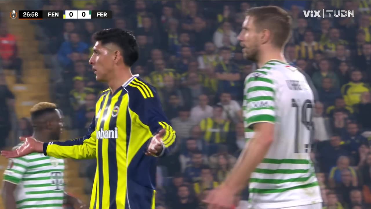 ¡Se calienta el Machín! Falta sobre el mexicano y se calientan entre jugadores