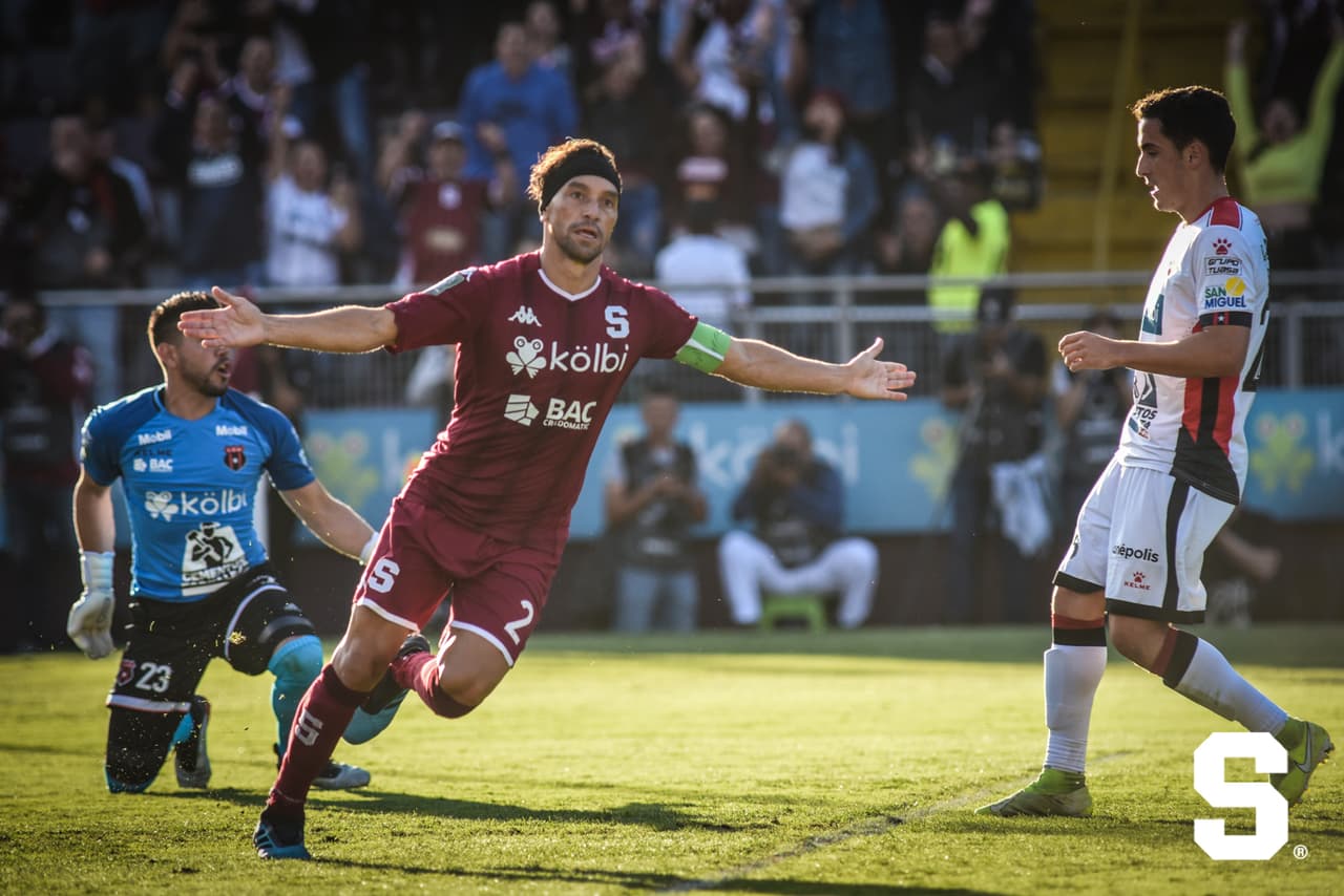 El Saprissa arranca la búsqueda del cuarto título internacional al recibir al cuadro canadiense Montreal Impact. El último campeonato del equipo costarricense fue en 2005