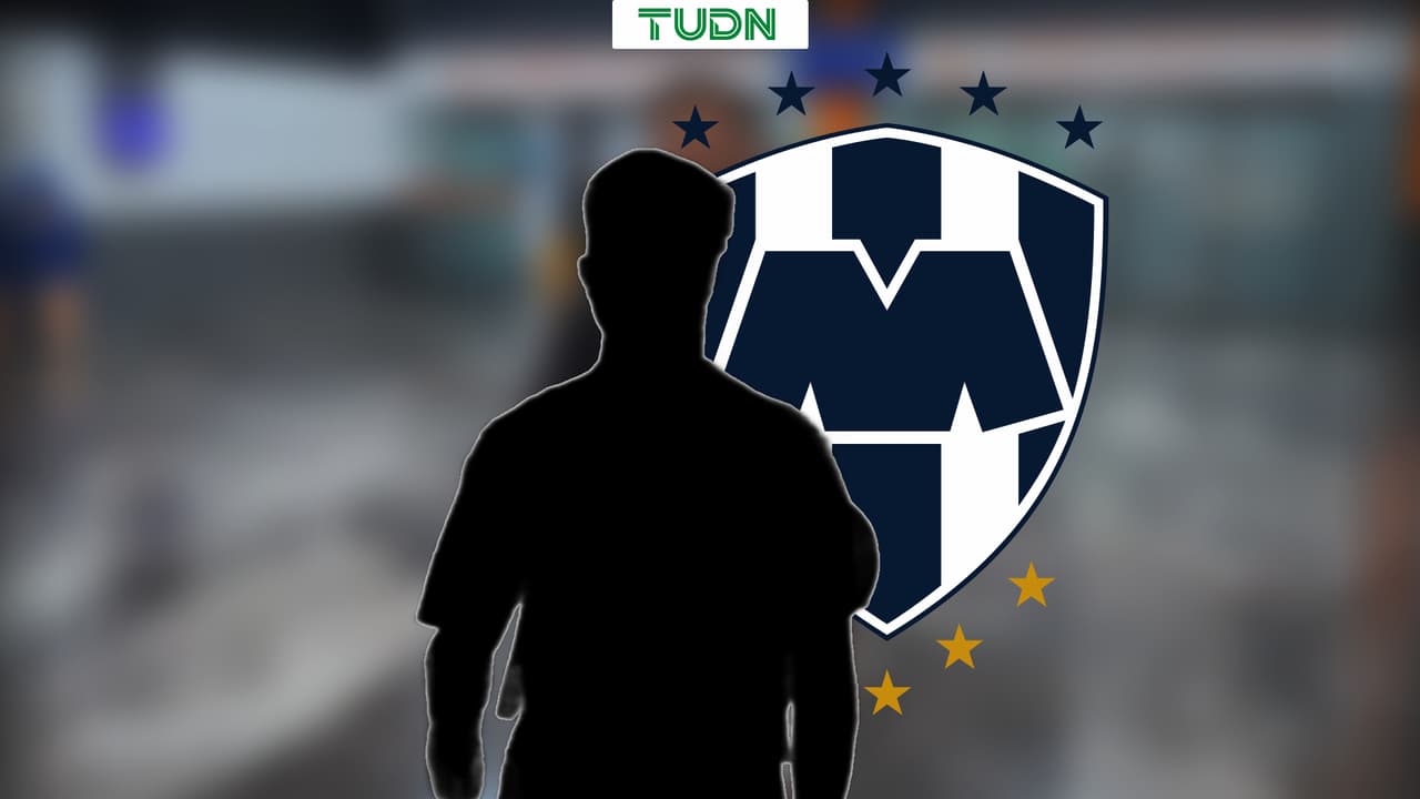 Diego Rossi llega a México para firmar con Monterrey como refuerzo