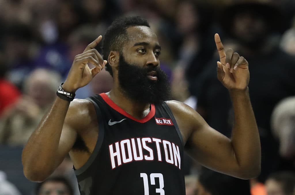El MVP vigente de la NBA, el letal 
<b>James Harden</b> logró con sus 
<b>Houston Rockets</b> la última plaza, la cuarta, para tener ventaja de Playoffs en casa, pero su rival será el Utah Jazz, el cinco del Oeste. Se antojan batallas épicas en esta contienda.