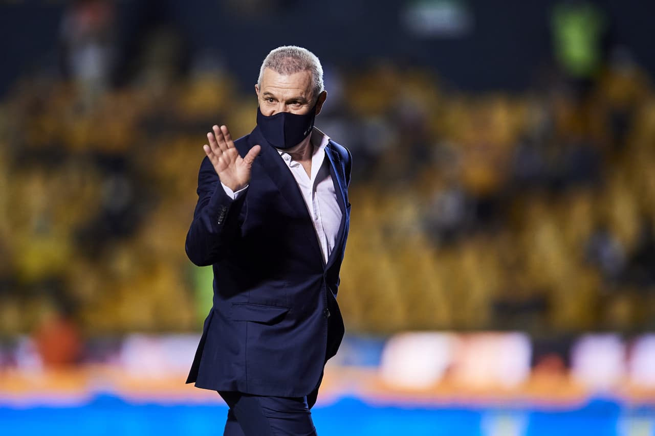 Javier Aguirre, entonces técnico de los Rayados, sería protagonista cerca del final del encuentro.