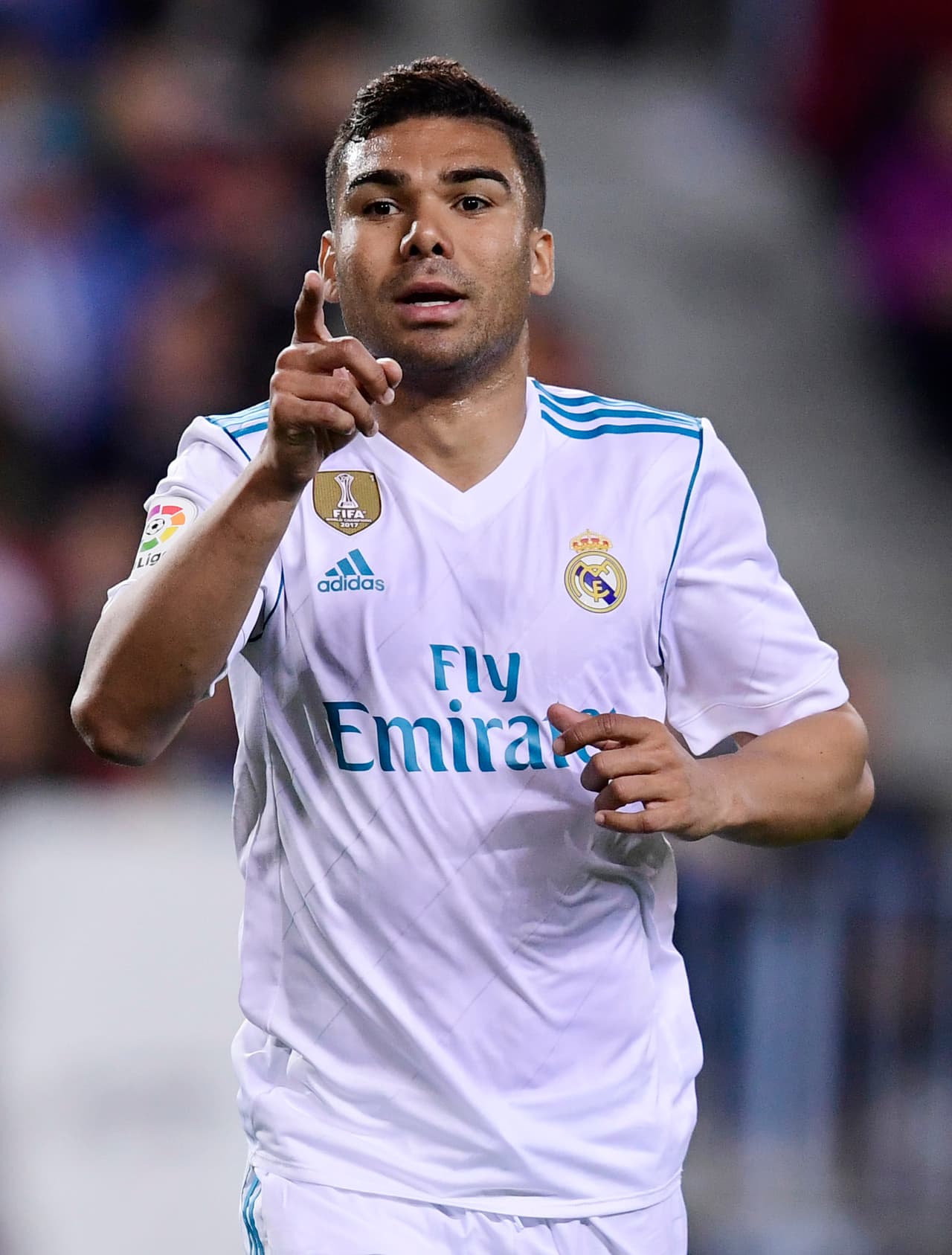 Sin embargo, no es el único equipo que está sonando para llevarse al mediocampista. En Inglaterra cuentan que Mourinho lo tendría en lista para reforzar el Manchester United.