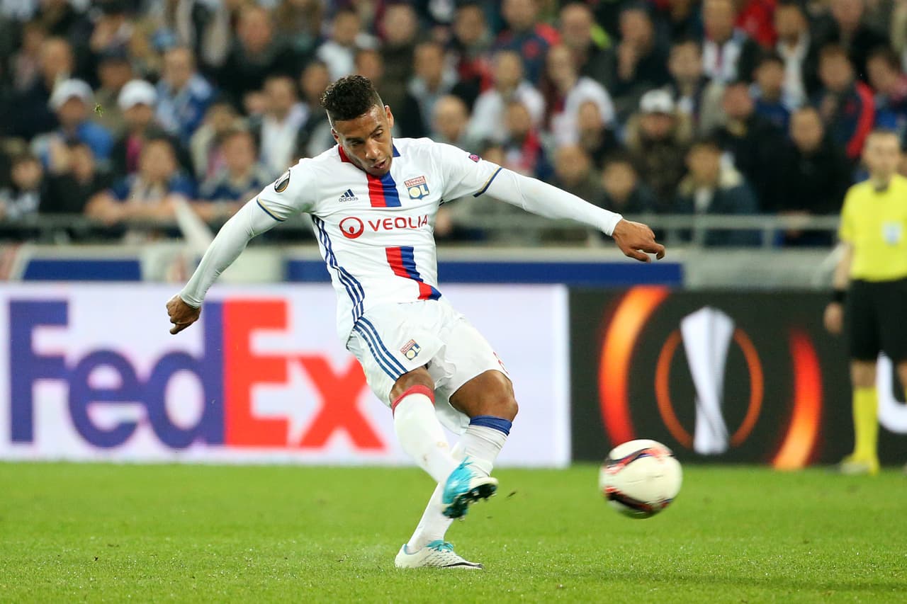 El francés Corentin Tolisso es el otro mediocampista mixto que aparece en esta selección de la Bundesliga.