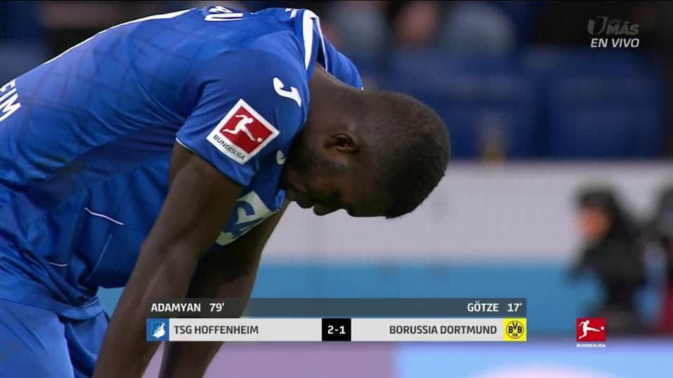 Se acabó el juego. El árbitro dio el silbatazo final.