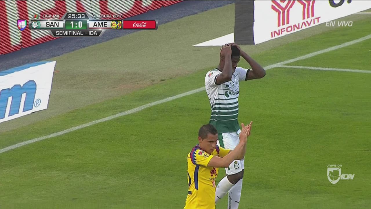 Invalidan el segundo a Santos por fuera de juego