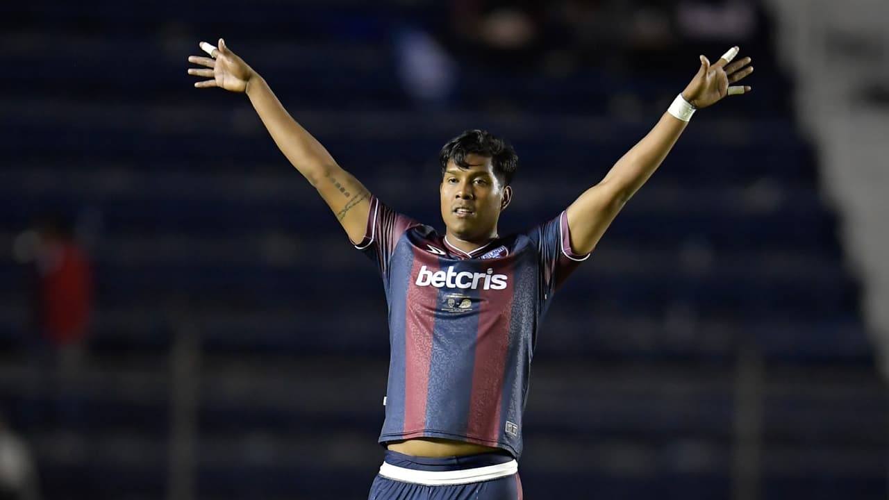 Noticias de Pumas: Jonathan Sánchez se convierte en el segundo refuerzo del Club Universidad.