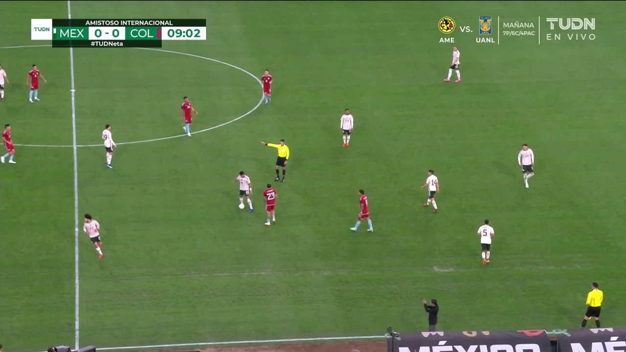 ¡TIRO ATAJADO! disparo por César Huerta.