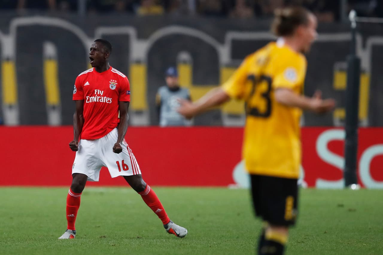 Ahora, Ajax y Bayern tienen cuatro puntos en el liderato del grupo E, mientras que Benfica llegó a tres y el AEK se queda sin nada.