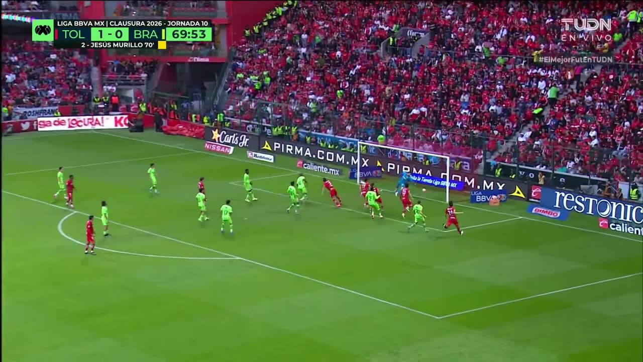 ¡GOL!  anota para Toluca. Antonio Briseño
