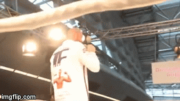 Tyson Fury le cantó a Wladimir Klitschko en entrenamiento público