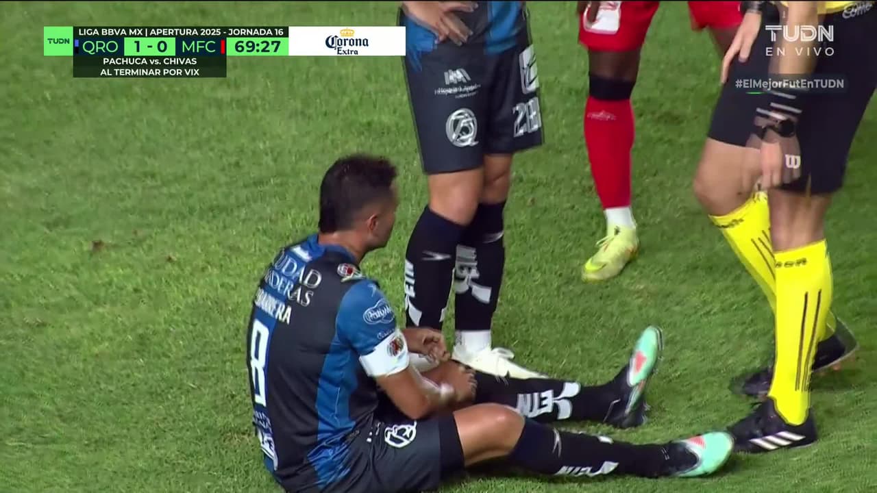 ¡Se lesiona Pablo Barrera! 20 años de trayectoria terminan para el jugador