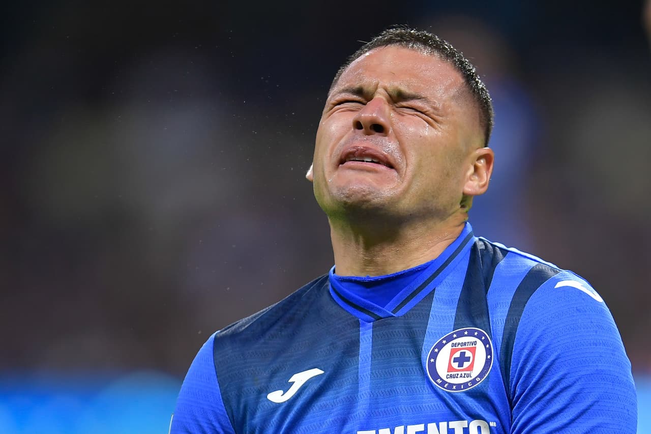 ¿Llega a su fin la relación entre Pablo Aguilar y Cruz Azul?