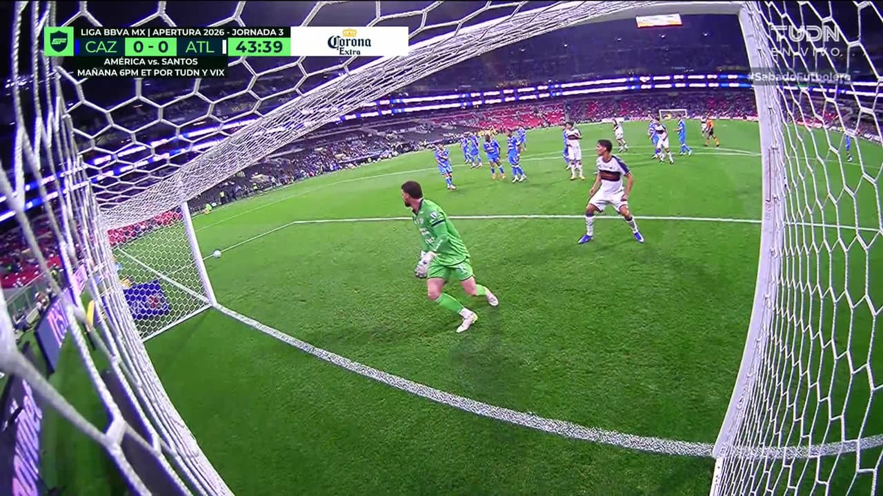 ¡GOL!  anota para Atlante. Luis Puente