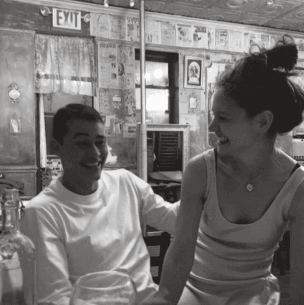 ‘La más increíble, amable y bella persona. Cada vez que veo tu cara, me haces sonreir. ¡Feliz cumpleaños! ¡Te amo!, escribió al pie de foto.