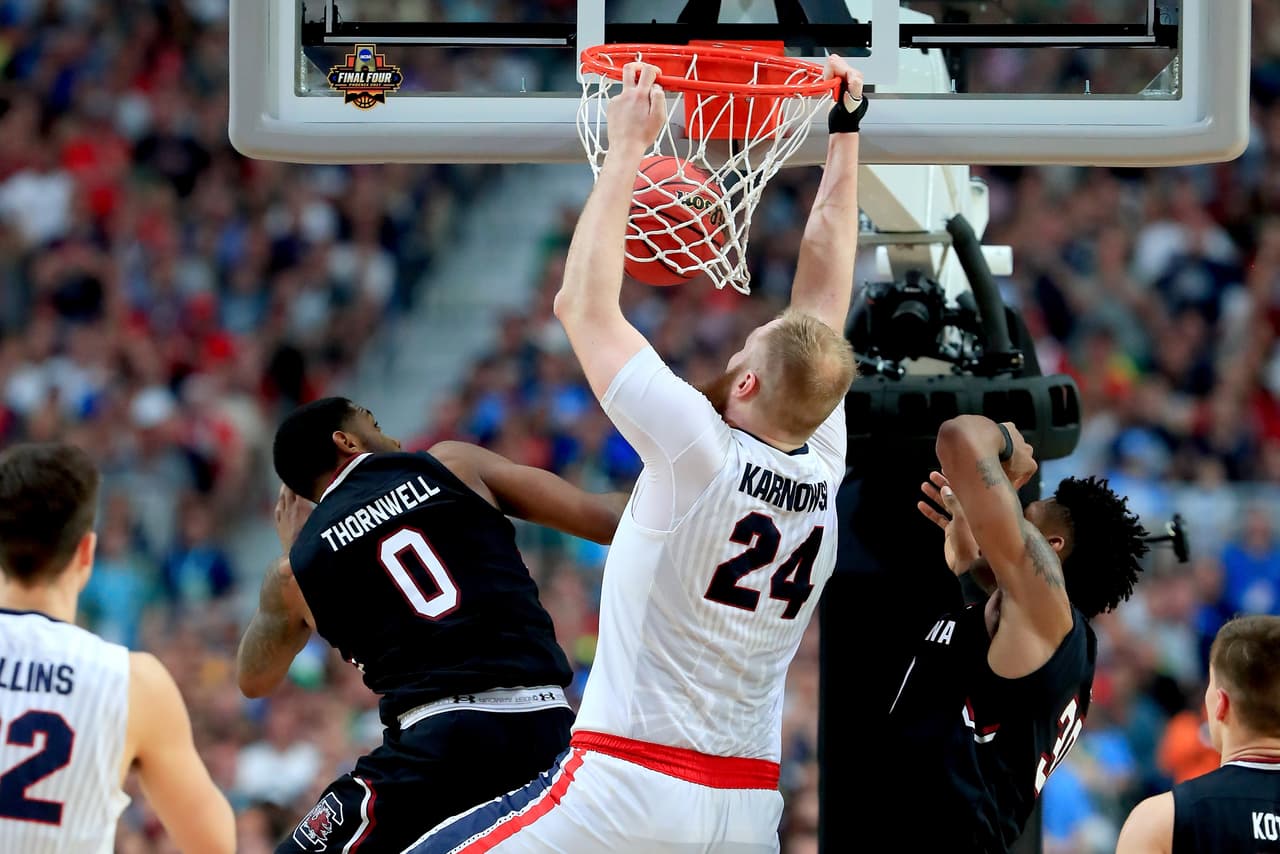 Los Bulldogs se mostraron dominantes gracias a la talla de sus jugadores, punto que les da una valiosa ventaja.