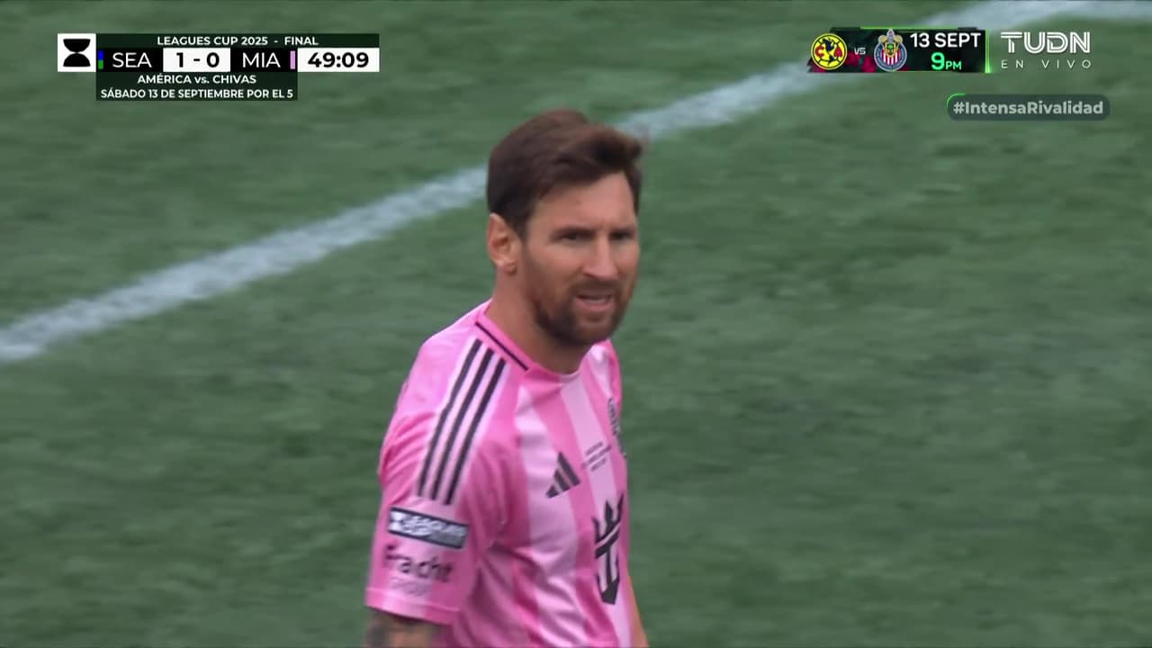 ¡El oso de su carrera! Messi falla solo frente al arco de forma insólita