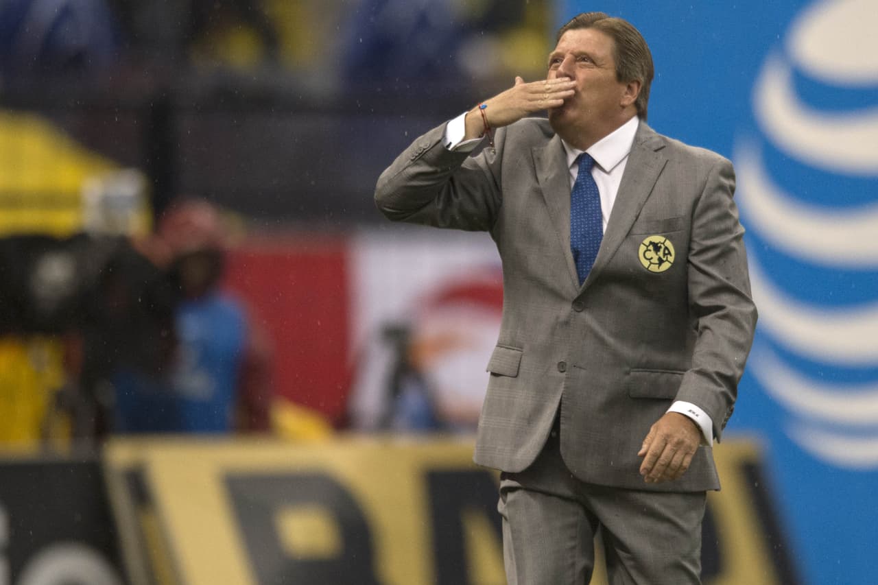 Y es que el propio Miguel Herrera reconoció que no tiene un 'plan B' ante la eventualidad de no poder jugar en el estadio Azteca.