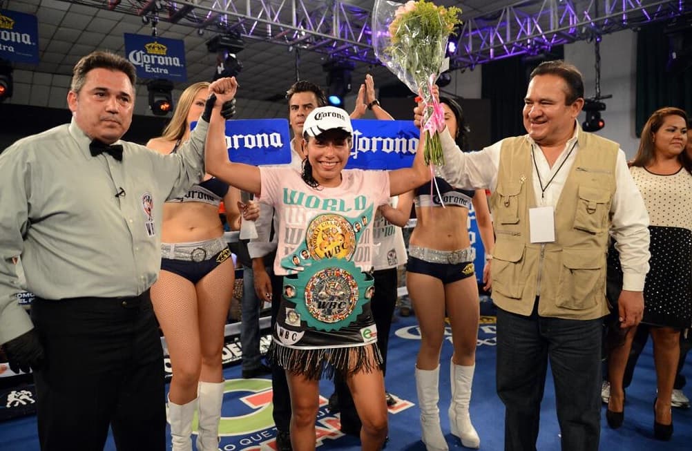 Chávez venció a Muciño.