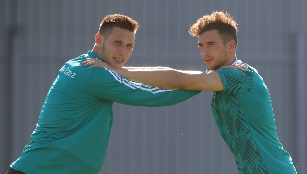 Alemania llega al partido contra México con 8 partidos sin perder en los Mundiales, luego de la victoria por el tercer lugar de Sudáfrica y ser campeón de forma invicta en 2014.