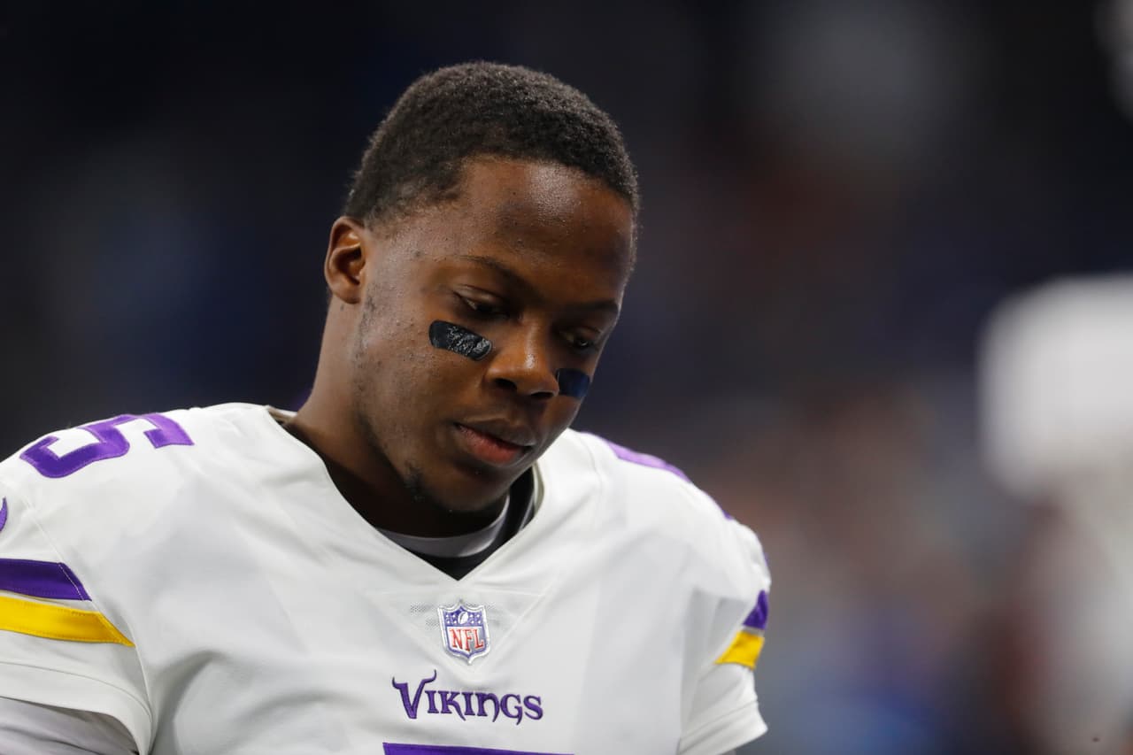 Una lesión de ligamentos en su pierna izquierda le hizo a Teddy Bridgewater perderse la temporada 2016 y desde entonces no ha podido recuperar su nivel.