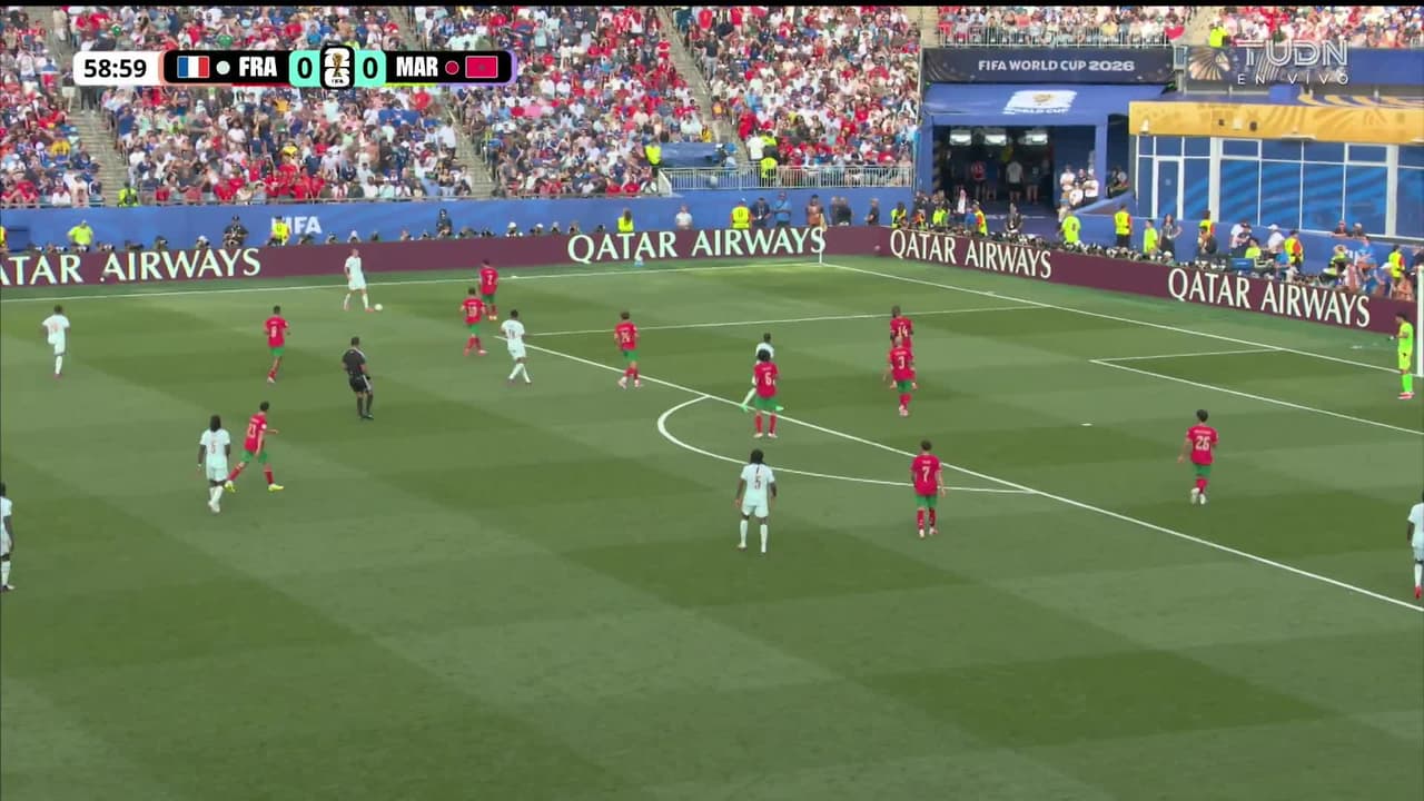 ¡GOL!  anota para Francia. Kylian Mbappé