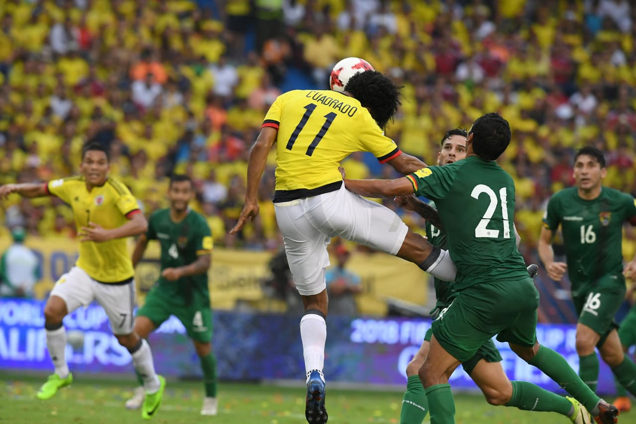 Sin embargo, pese a ello, la segunda gran opción del primer tiempo la tuvo él en su cabeza. El baóln se abrió y no entró por muy poco.