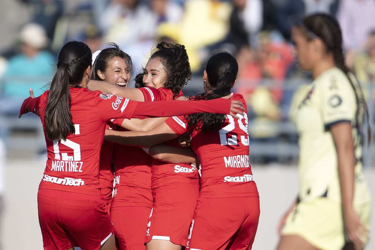 Con un gol de Yamanic Martínez, el Toluca femenil se queda con los tres puntos tras vencer al América en 'el nido'Mayra Fernanda Ríos falló un penal al minuto 77 que pudo ser el empate.