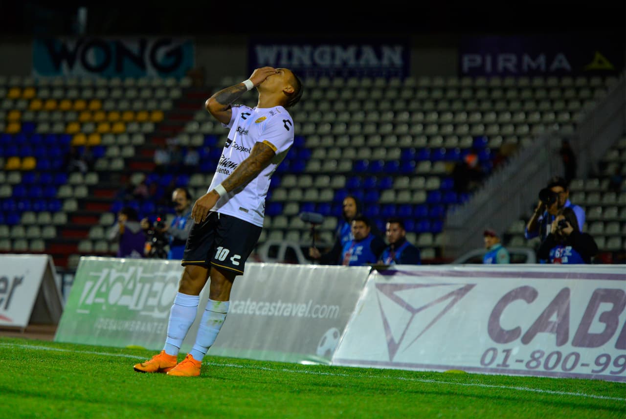Bordagaray celebró entre la alegría y la incredulidad al poner el global de la Semifinal en 4-1 en ese momento.