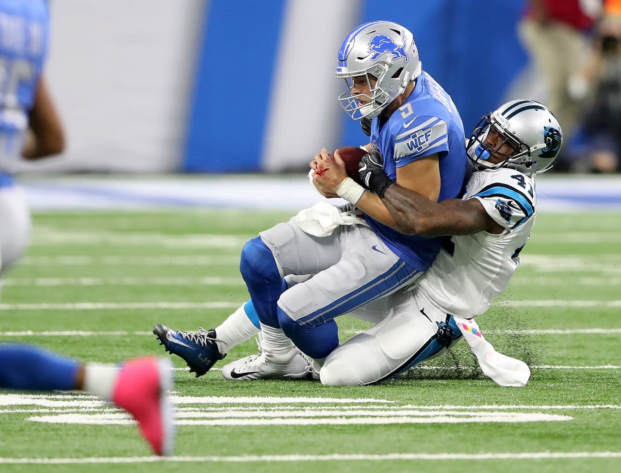 En la temporada, Matthew Stafford suma 7 pases de anotación y 1 intercepción con 887 yardas totales y un rating de 95.9 puntos.