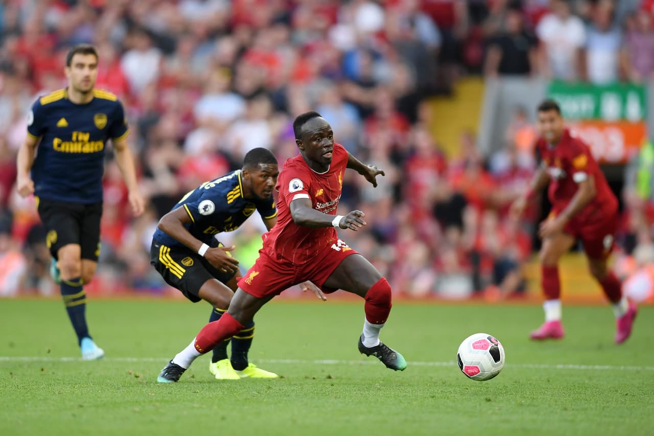 El Liverpool ya jugaba mejor y el primero anotado por Joel Matip despejó el camino ante un Arsenal que descontó con Lucas Torreira.