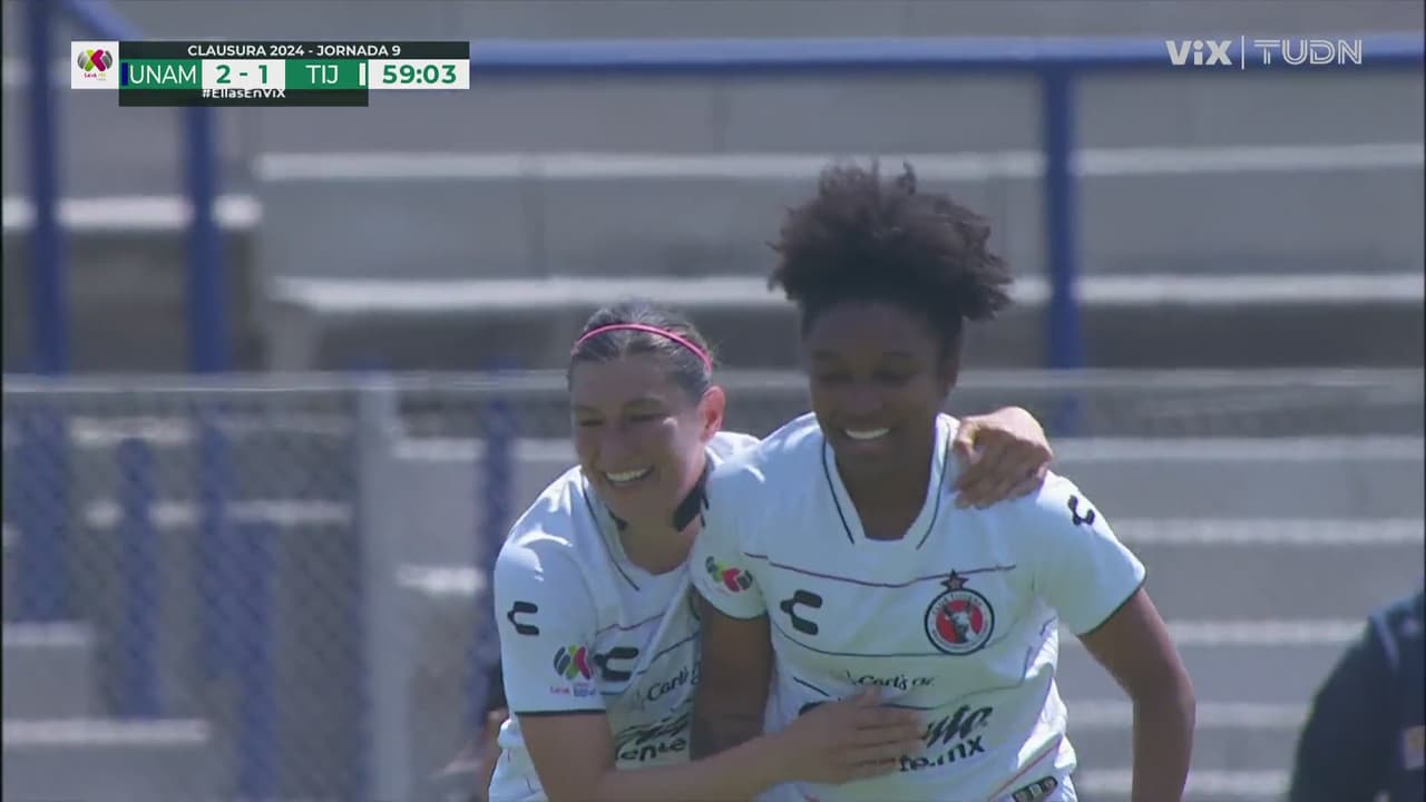 ¡Primera mordida perruna! Mónica Alvarado acorta distancias 2-1