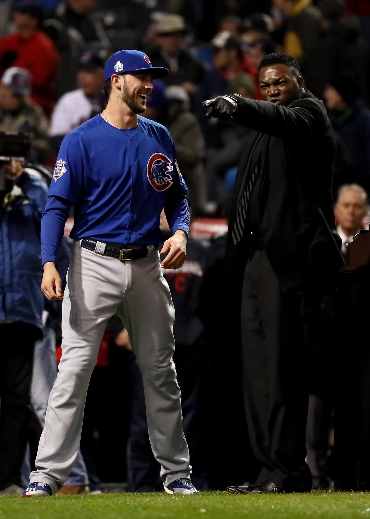 Los homenajeados en el Progressive Field recibieron el reconocimiento del público presente, seguidor de Cleveland Indians, rival de uno y verdugo del otro.