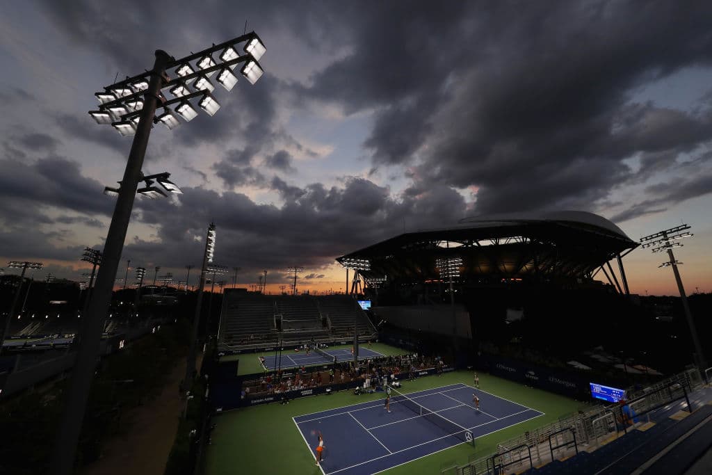 Ya en la ronda de cuartos de final, el noveno día de actividades del US Open 2018 nos dejó partidos para guardar y sorpresas. Este miércoles se define al resto de los semifinalistas. Aquí el reporte.