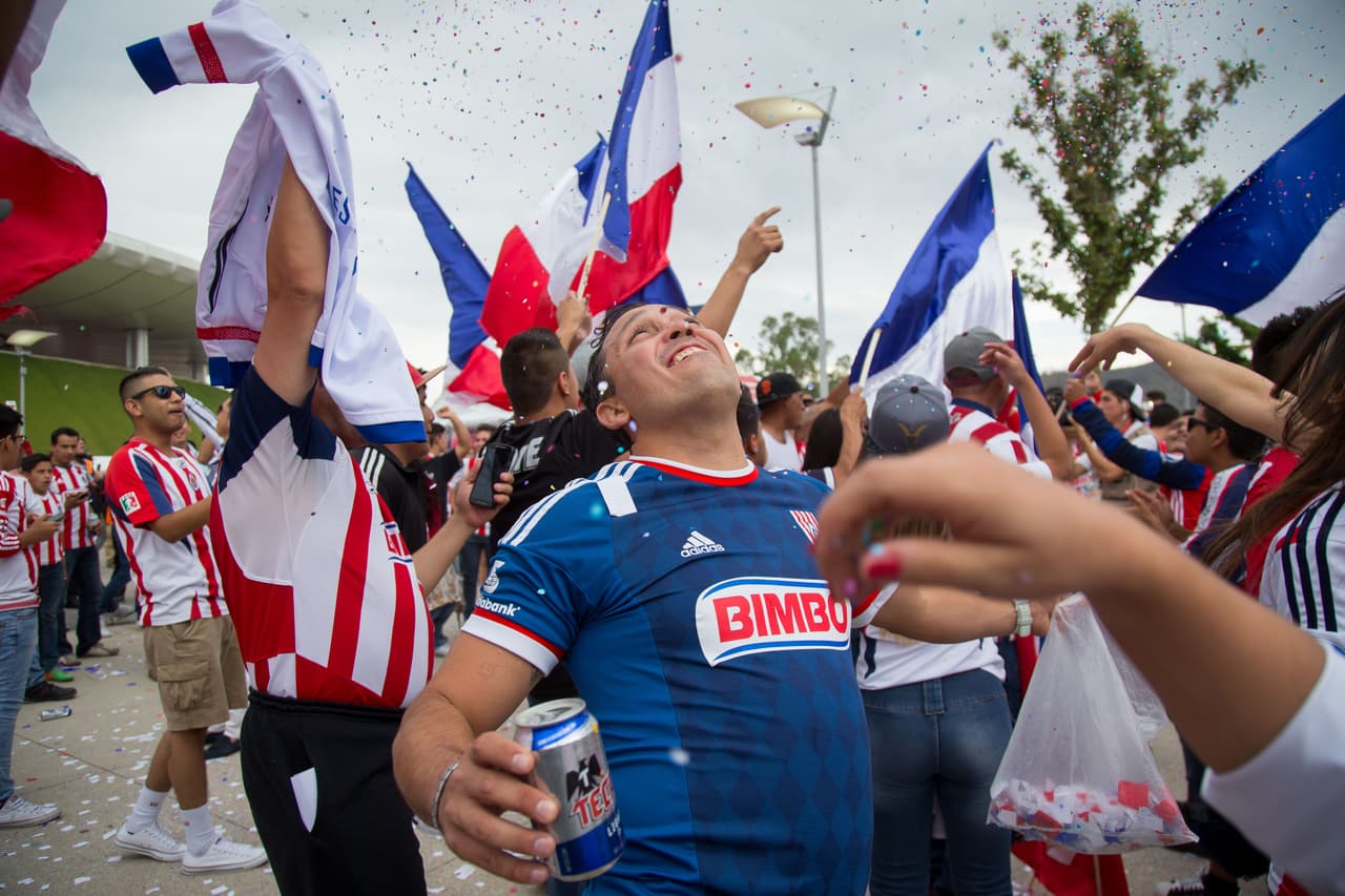 El colorido de la afición en la Jornada 14