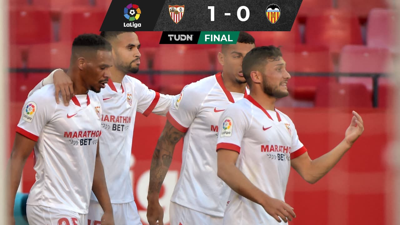Sevilla no se rinde y al menos hace su parte
